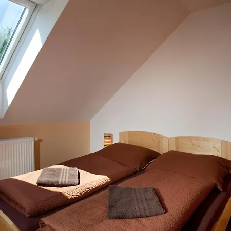 Pod Bresteckou Skalou Guest house