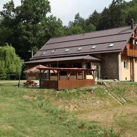 Gasthuis Pod Bresteckou Skalou