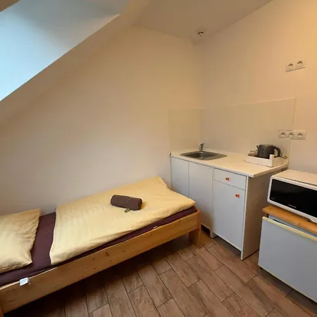 Pod Bresteckou Skalou Pensjonat Břestek