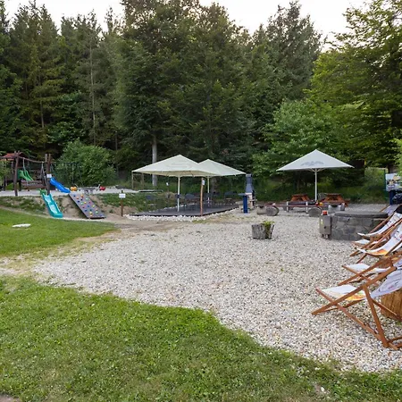 Pod Bresteckou Skalou Břestek