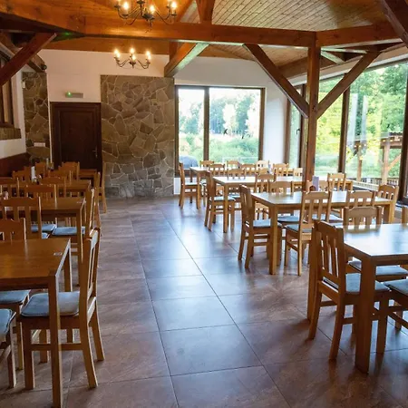 Pod Bresteckou Skalou Affittacamere 3*