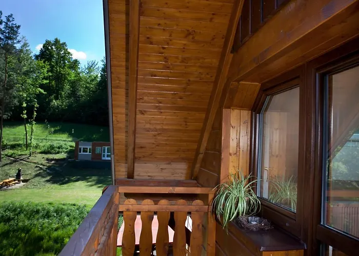 Pod Bresteckou Skalou 3* Břestek