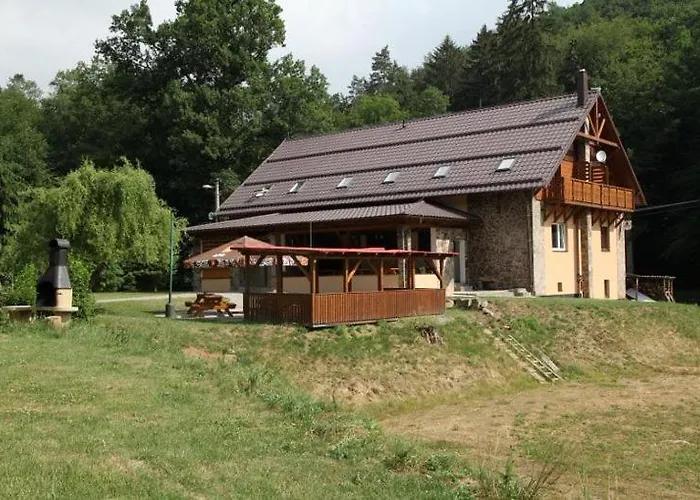 Maison d'hôtes Pod Bresteckou Skalou