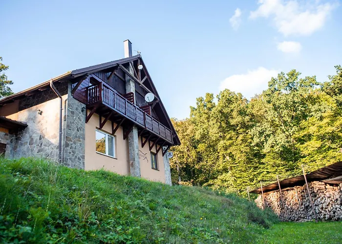 Pod Bresteckou Skalou Břestek