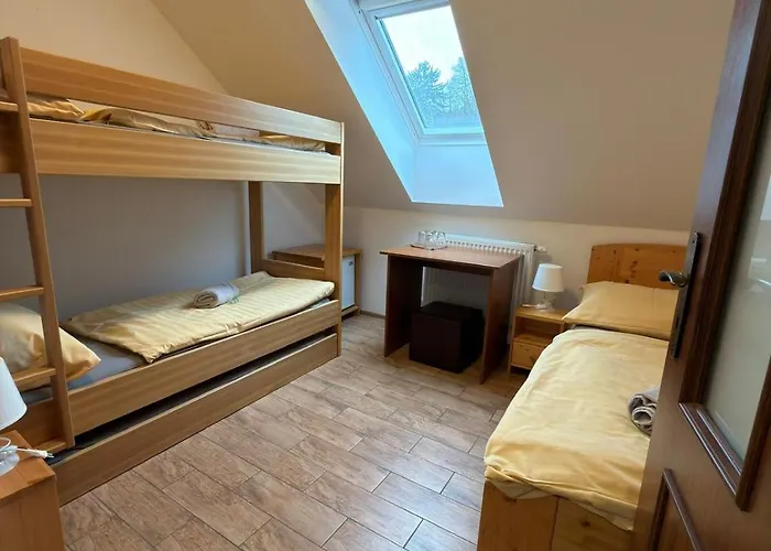 Pod Bresteckou Skalou Maison d'hôtes 3*